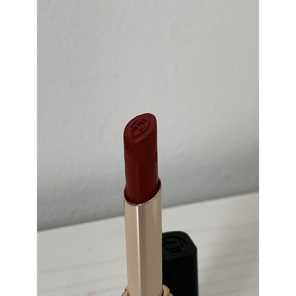 Loreal Color Riche Voluminous Matte Lipstick, #203 Le Rouge Avant-Garde *NEW* - Picture 10 of 10